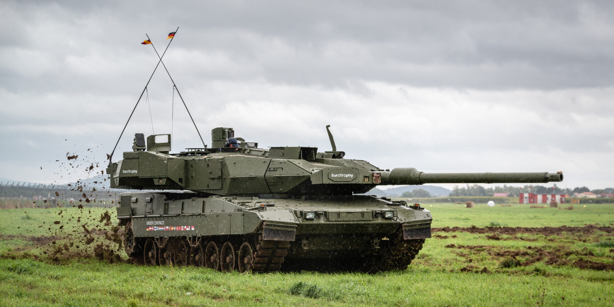 Germany Delivers 18 Leopard Tanks To Ukrainian Border - Tsarizm